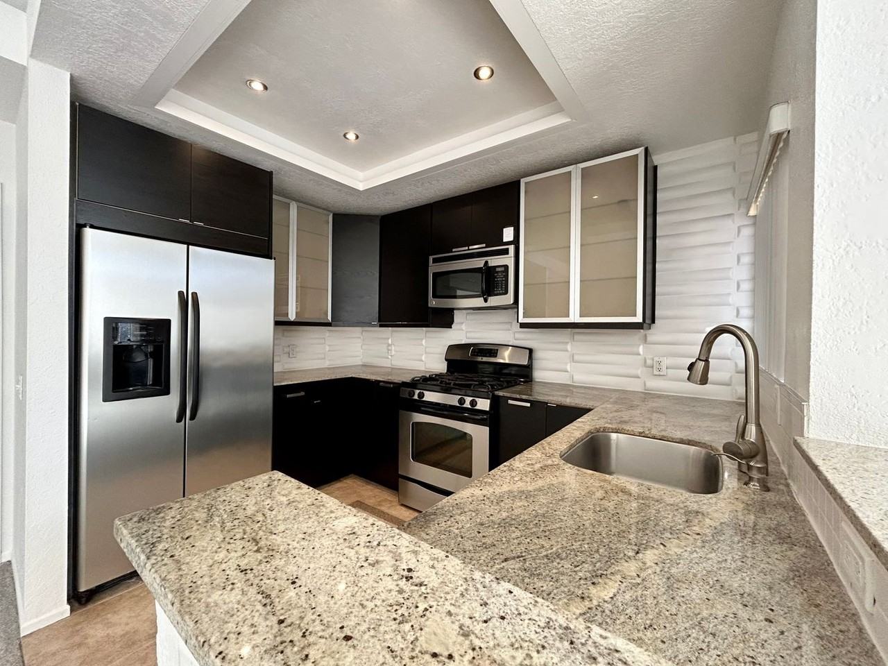 2601 S Broadmoor Dr #63 - Photo 3 of 29