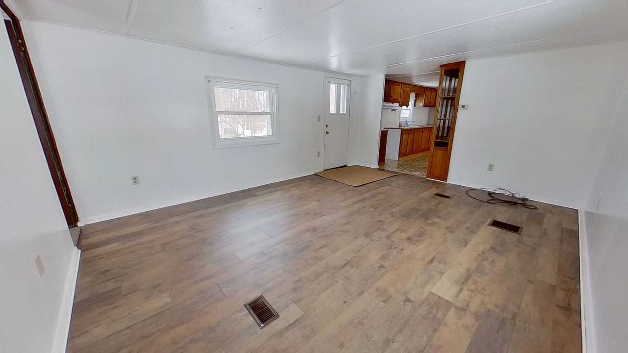 44 Timber Ln - Photo 2 of 11