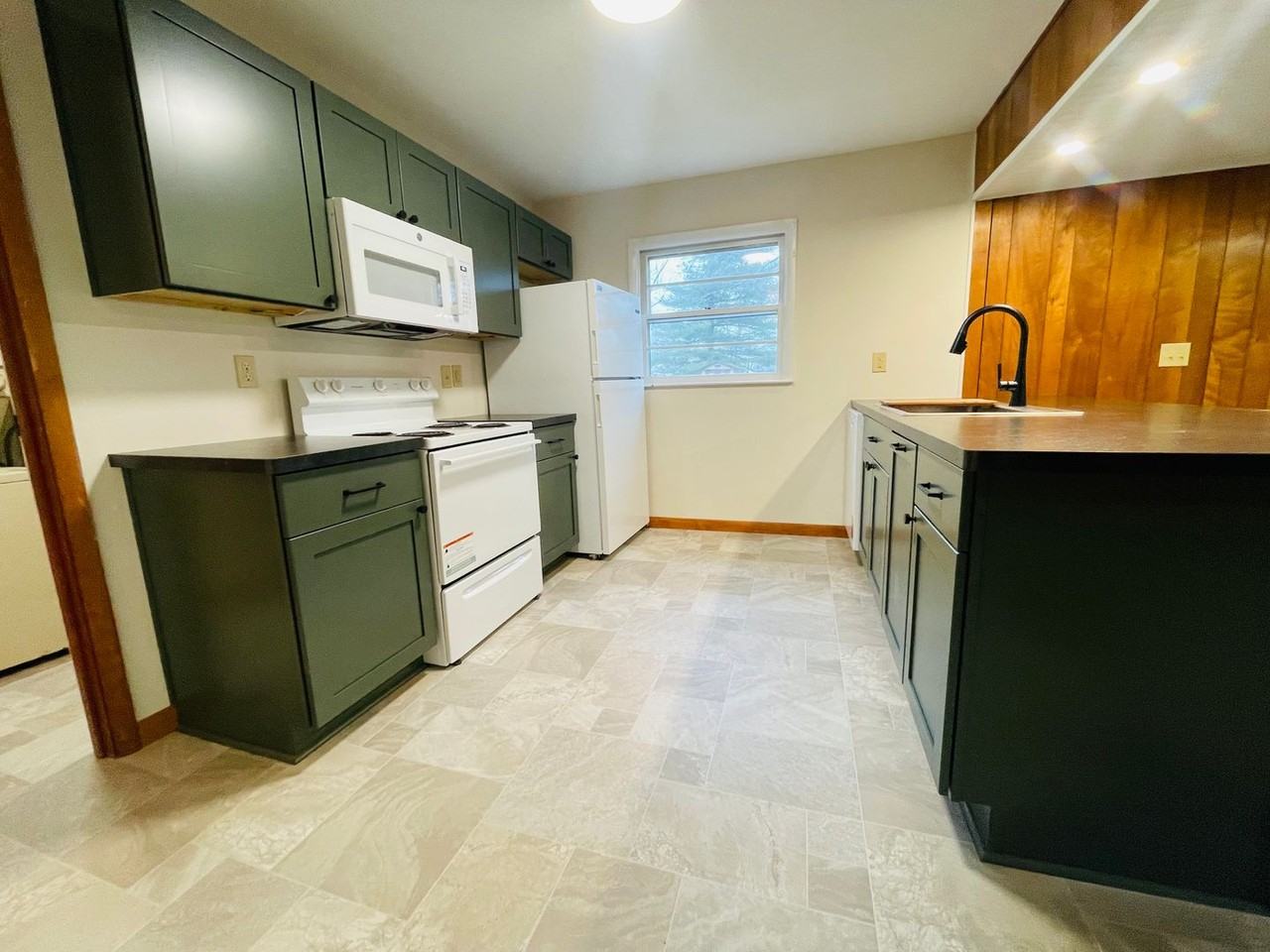 3730 W Fullerton Pike - Photo 5 of 28