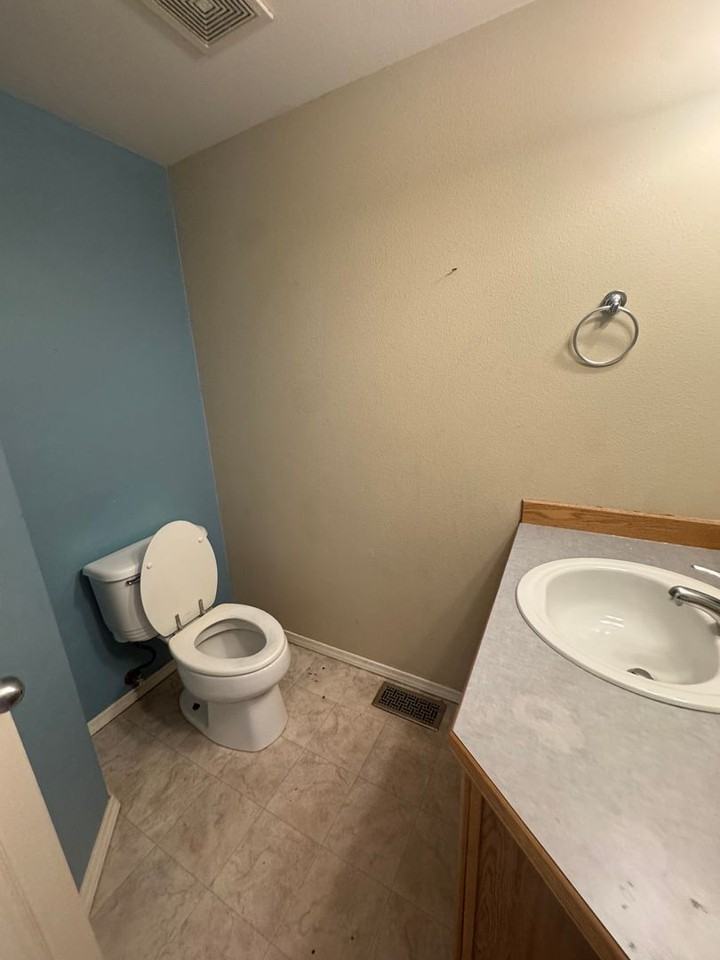 8579 Sara Lynn Pl - Photo 5 of 15