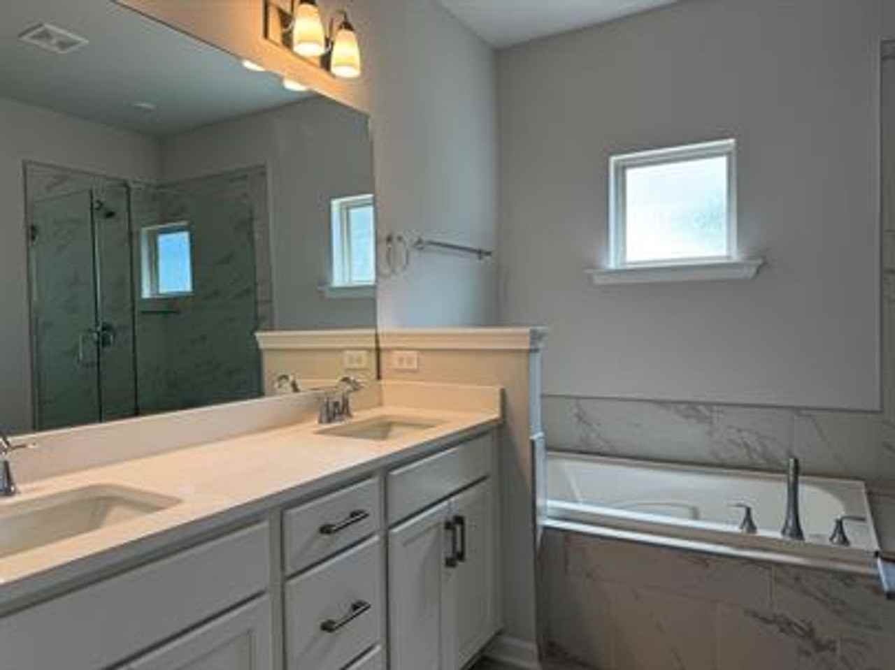 12660 Whitcomb Cir - Photo 7 of 8