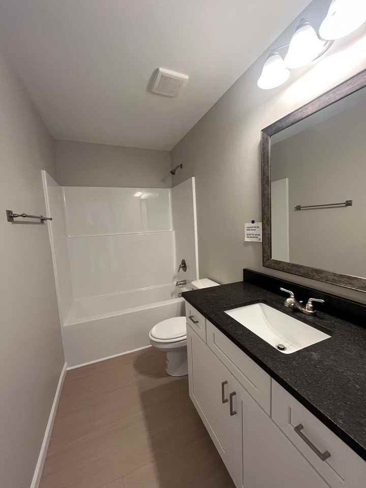 492 Bernice Snow Rd - Photo 4 of 13