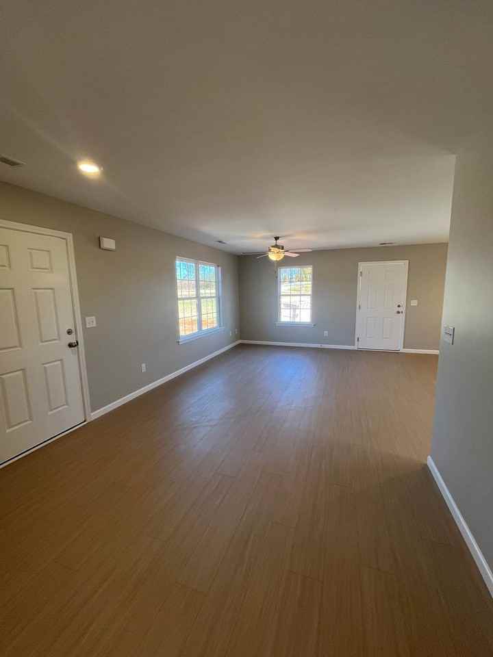 498 Bernice Snow Rd - Photo 2 of 13