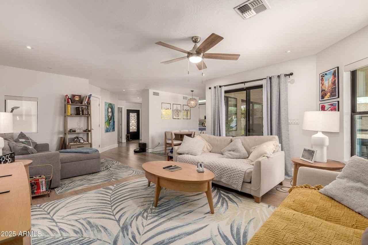 17503 E San Marcus Dr - Photo 2 of 36