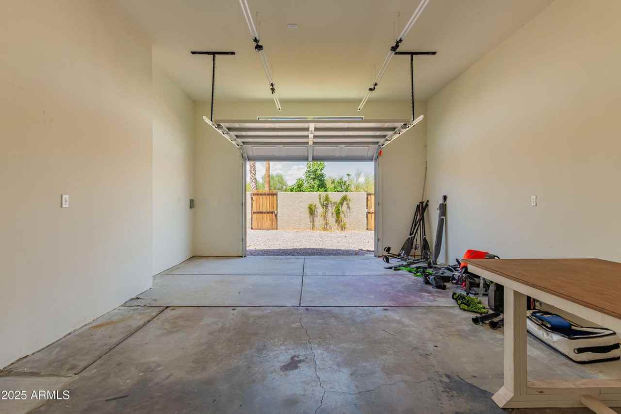 17503 E San Marcus Dr - Photo 7 of 36