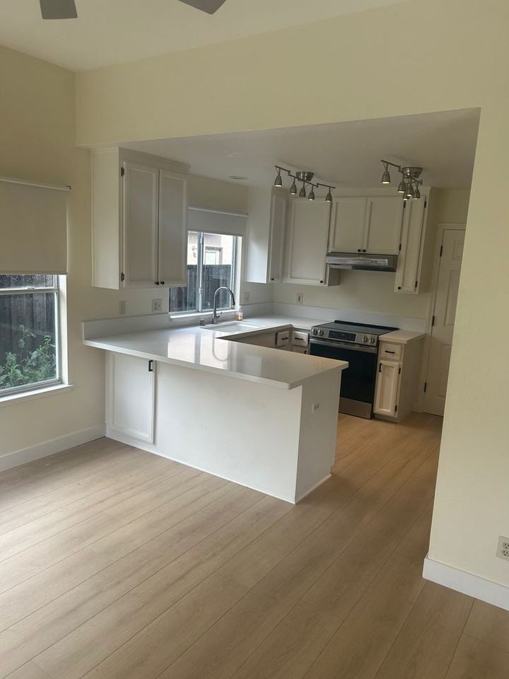 7671 Church St #B - Photo 3 of 10