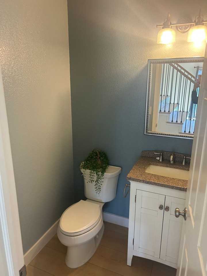 7671 Church St #B - Photo 5 of 10