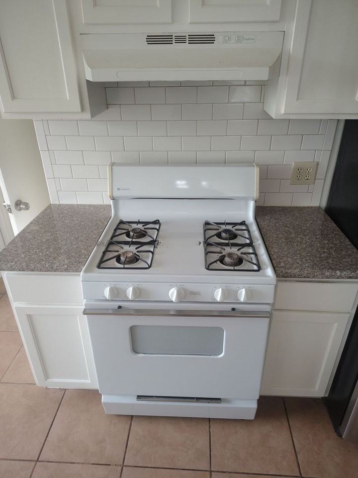 2107 Belle Ter - Photo 7 of 22