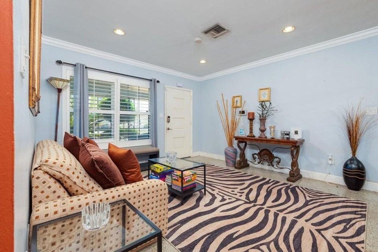 145 Se 3rd Ave - Photo 4 of 18