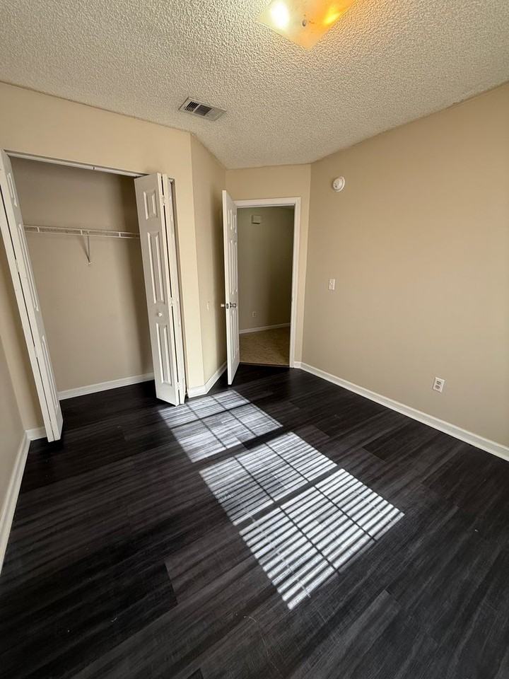 16 Sapalo Dr - Photo 7 of 20