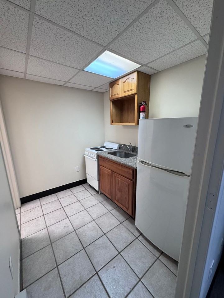 104 Fairview Dr - Photo 3 of 7