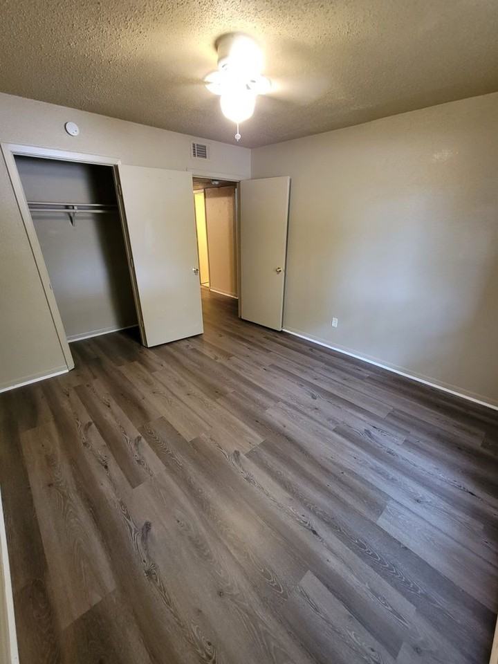 1609 Welsh Ave - Photo 7 of 20