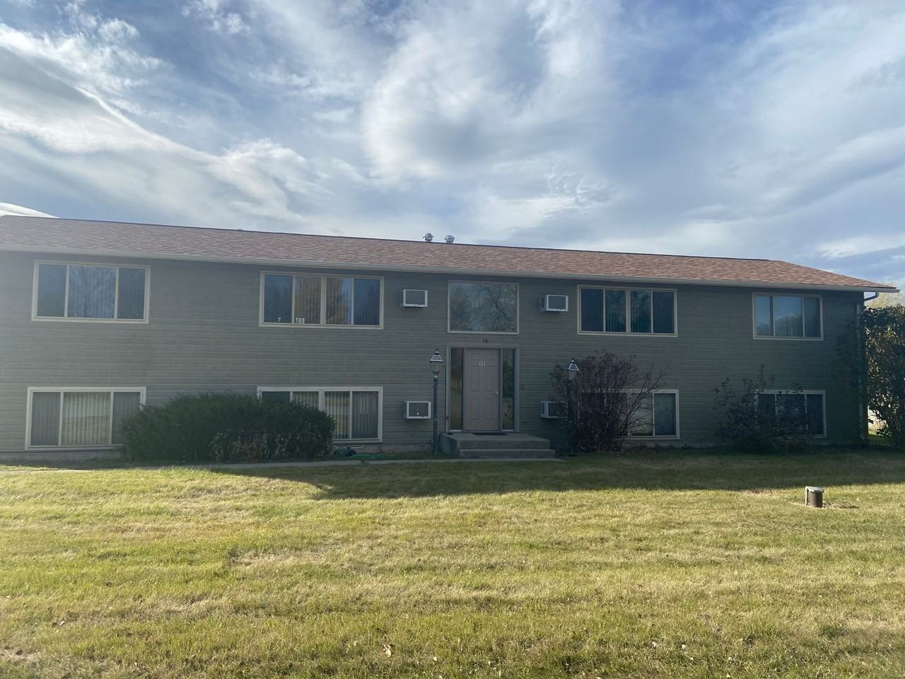 55 Valley Dr #A - Photo 3 of 4