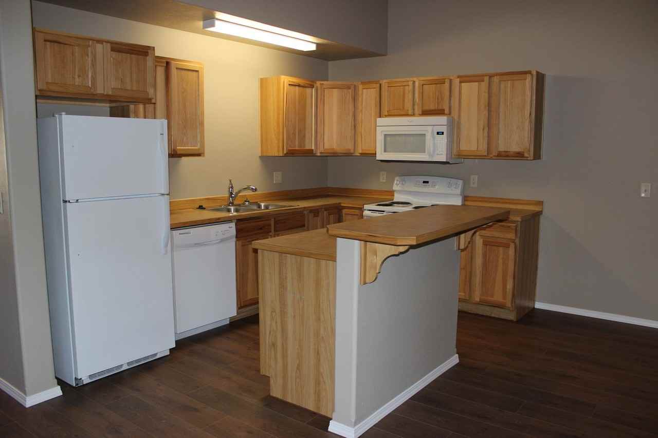 16671 Shaw Pine Ct - Photo 2 of 12