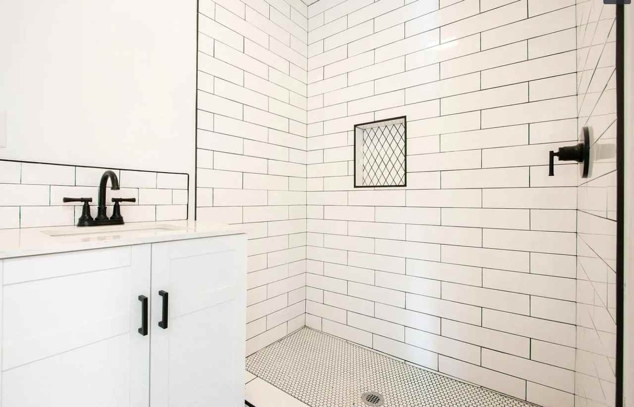 1540 S Orange Grove Ave #2 - Photo 6 of 7