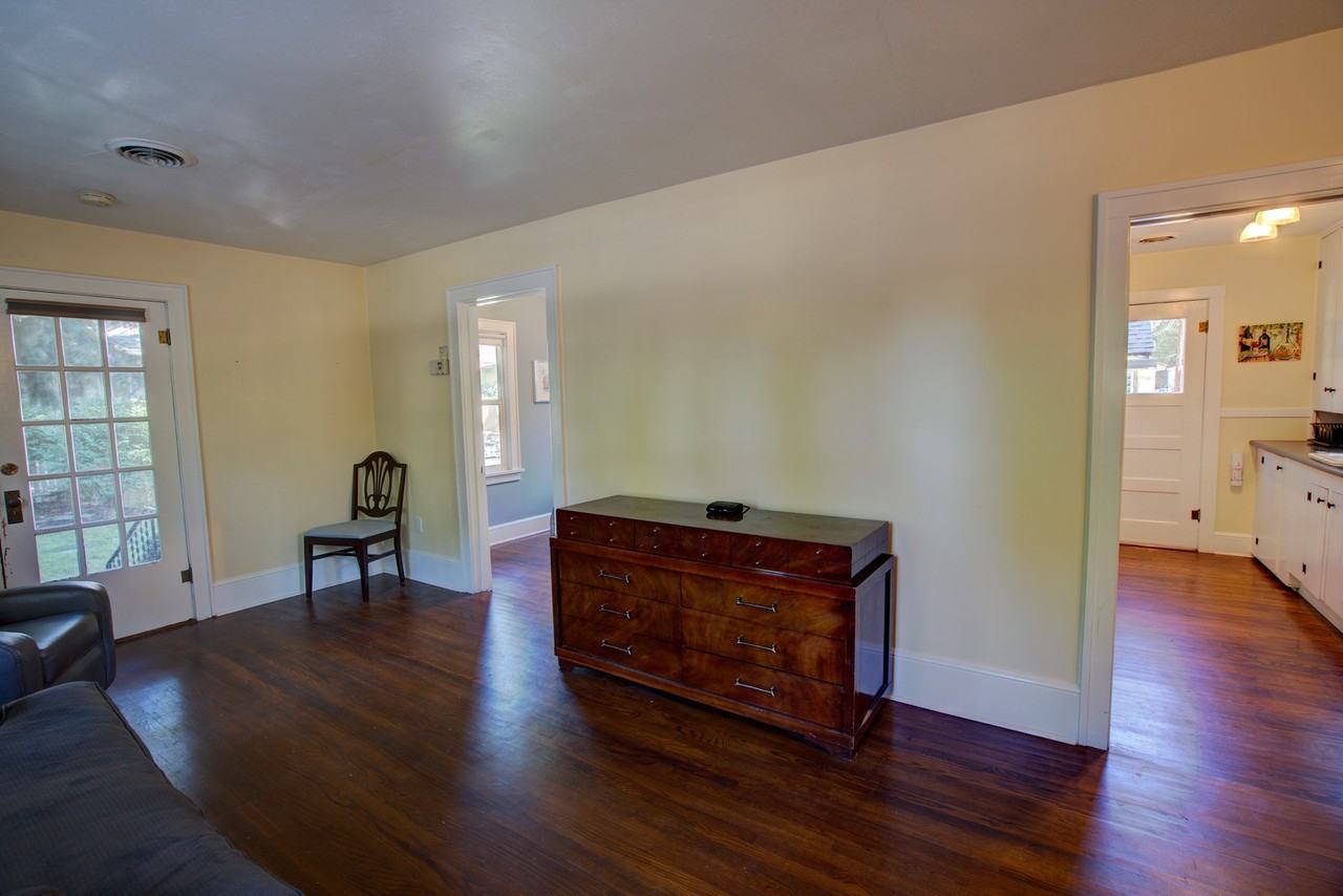 2414 W Heron St - Photo 6 of 10