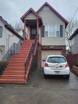 1608 Se 43rd Ave - Photo 1 of 1