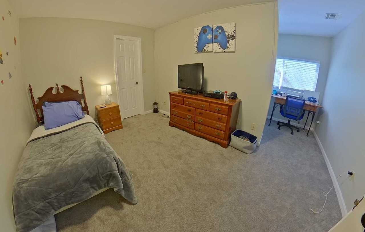 1945 Crescent Dr - Photo 6 of 14