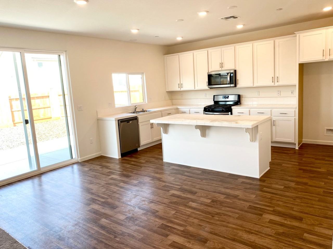 7158 E Peralta Way - Photo 7 of 30