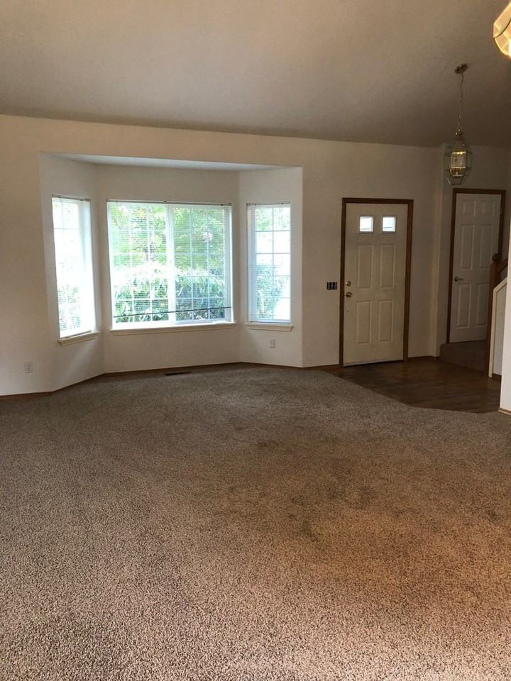 20290 Sw Midline St - Photo 3 of 17