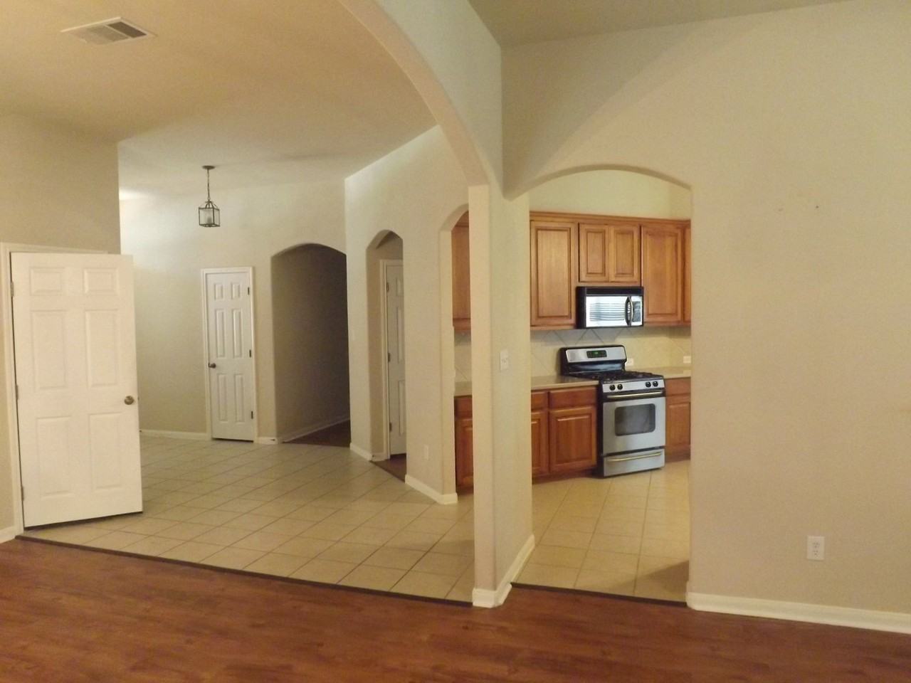 18928 Alnwick Castle Dr - Photo 5 of 12