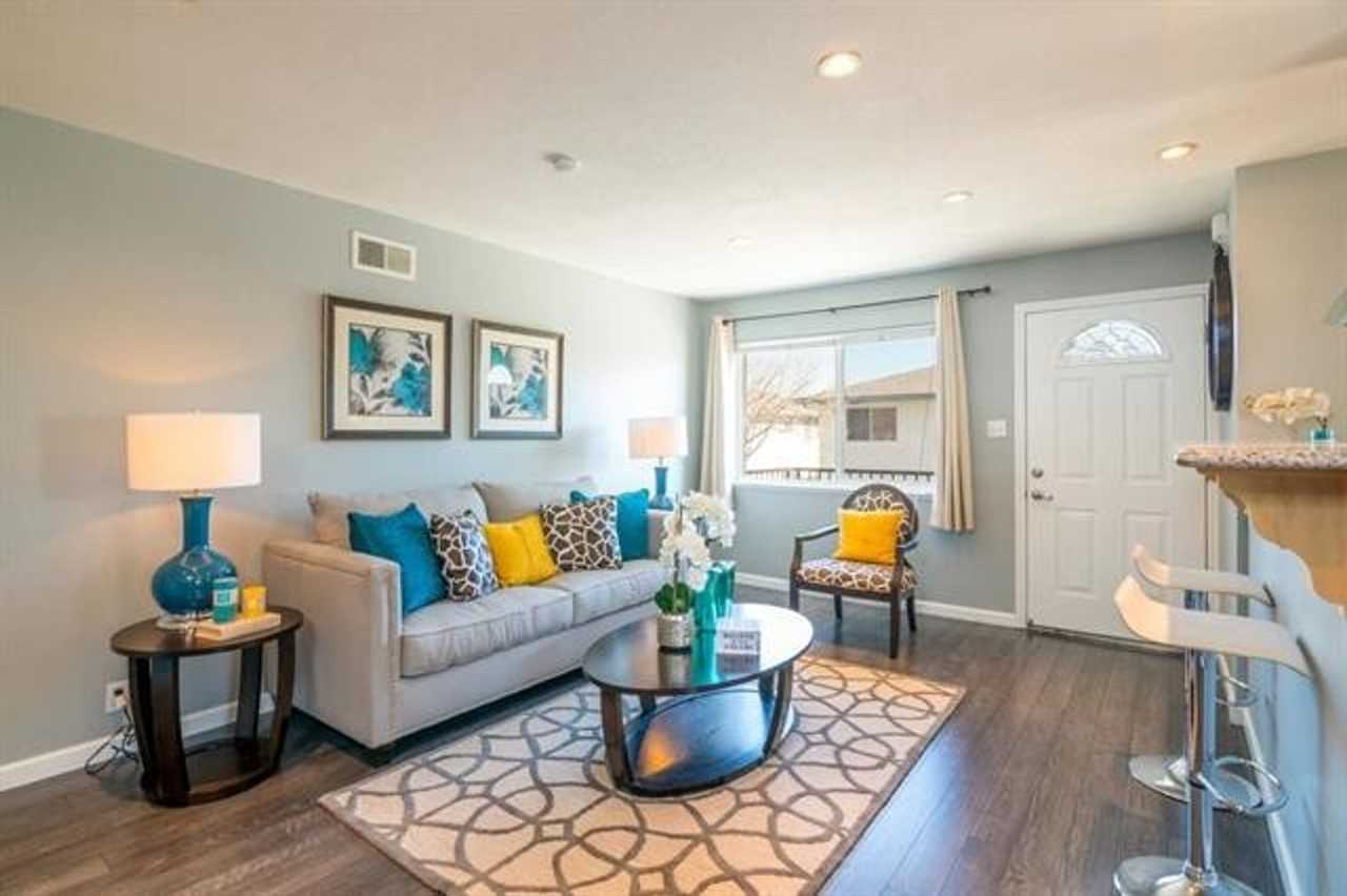 5518 Judith St #4 - Photo 3 of 10