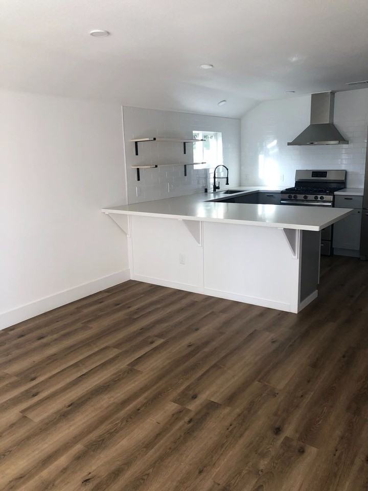 1844 Oregon St - Photo 3 of 20