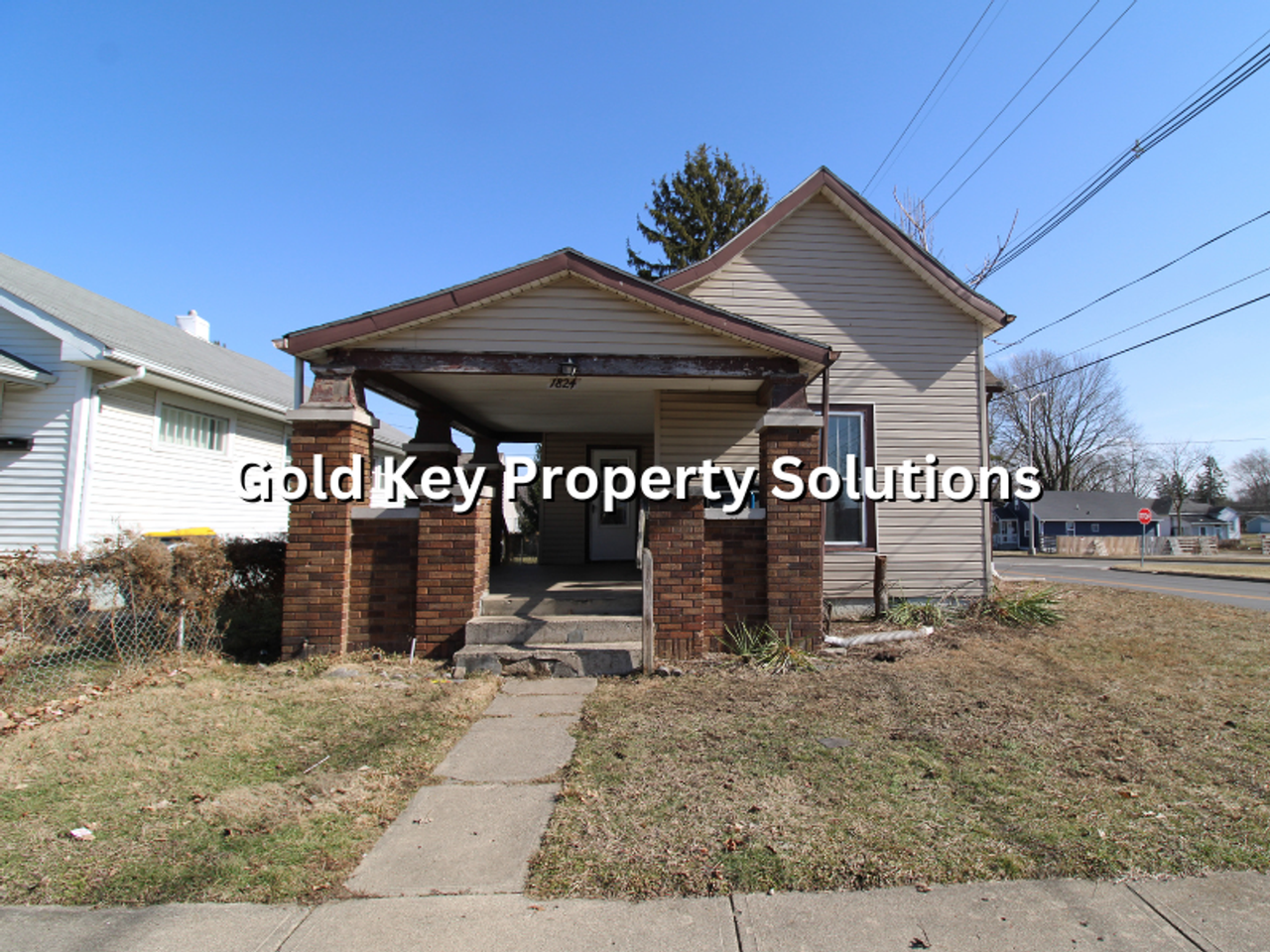 1824 Fairview St - Photo 3 of 18
