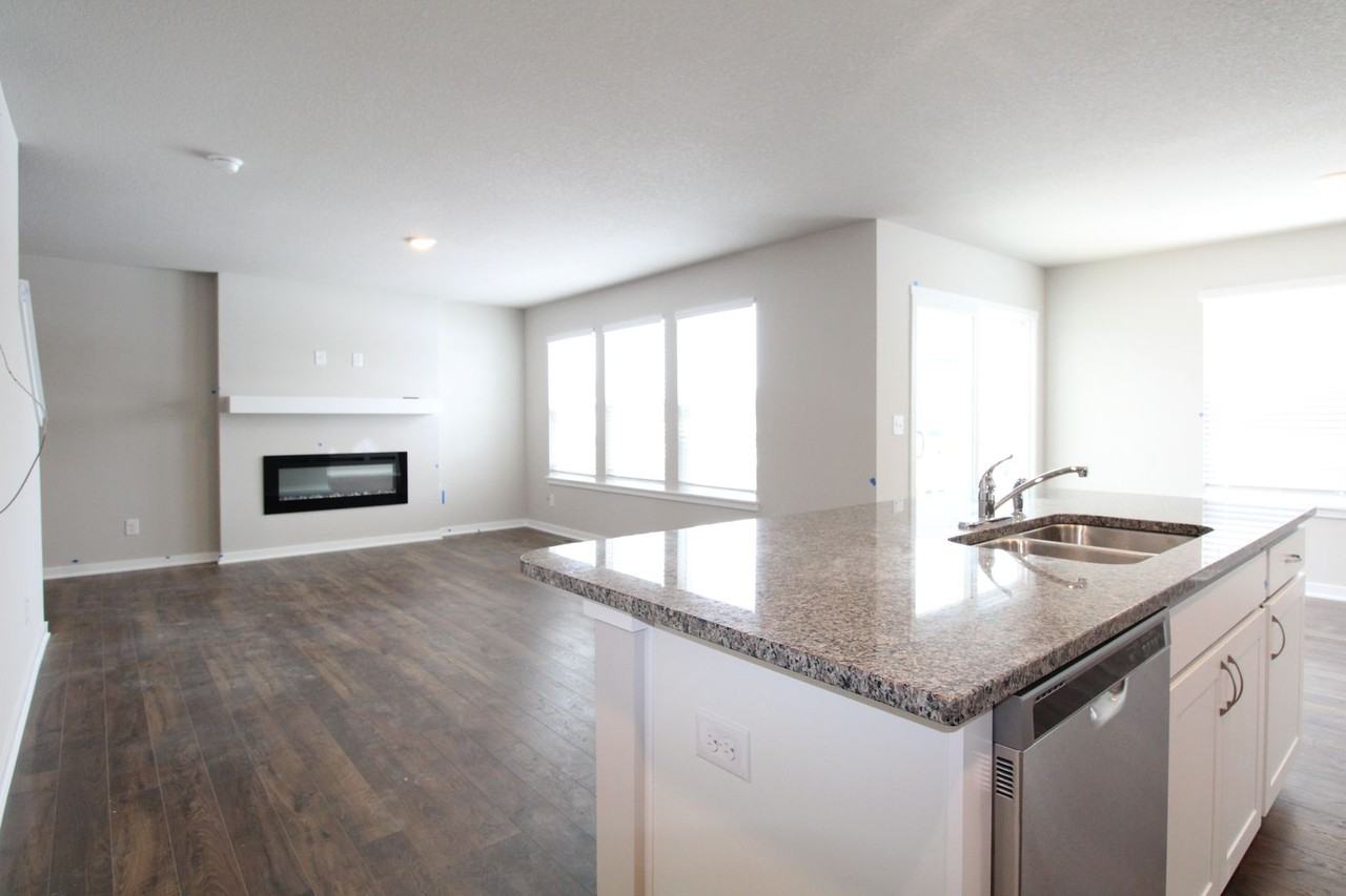 3009 Nw 29th St - Photo 4 of 29