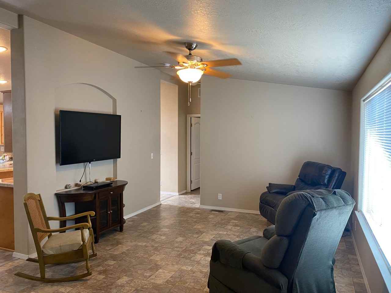 1767 Old Town Loop Rd - Photo 4 of 15