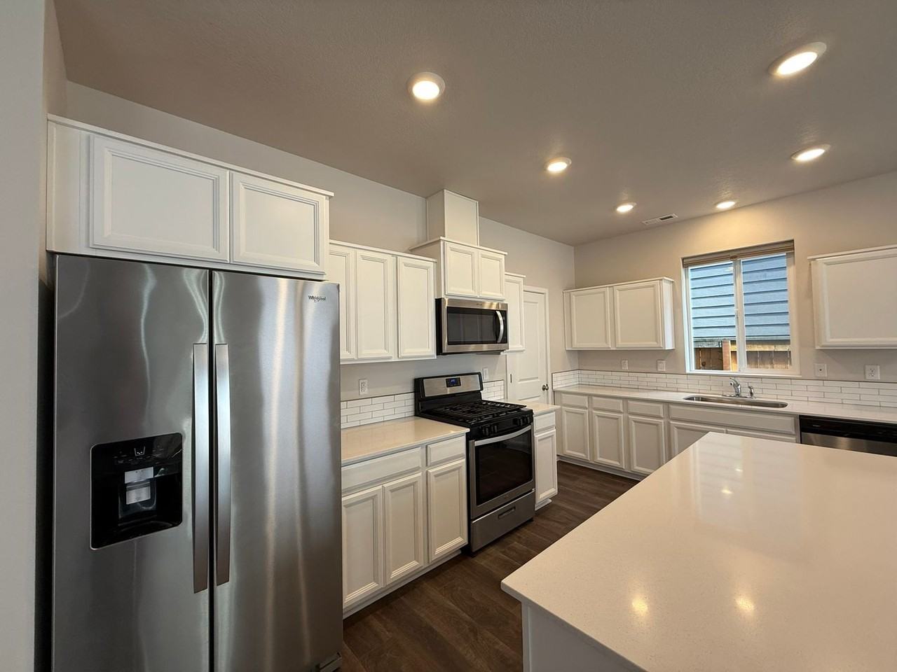 2917 W St - Photo 7 of 40