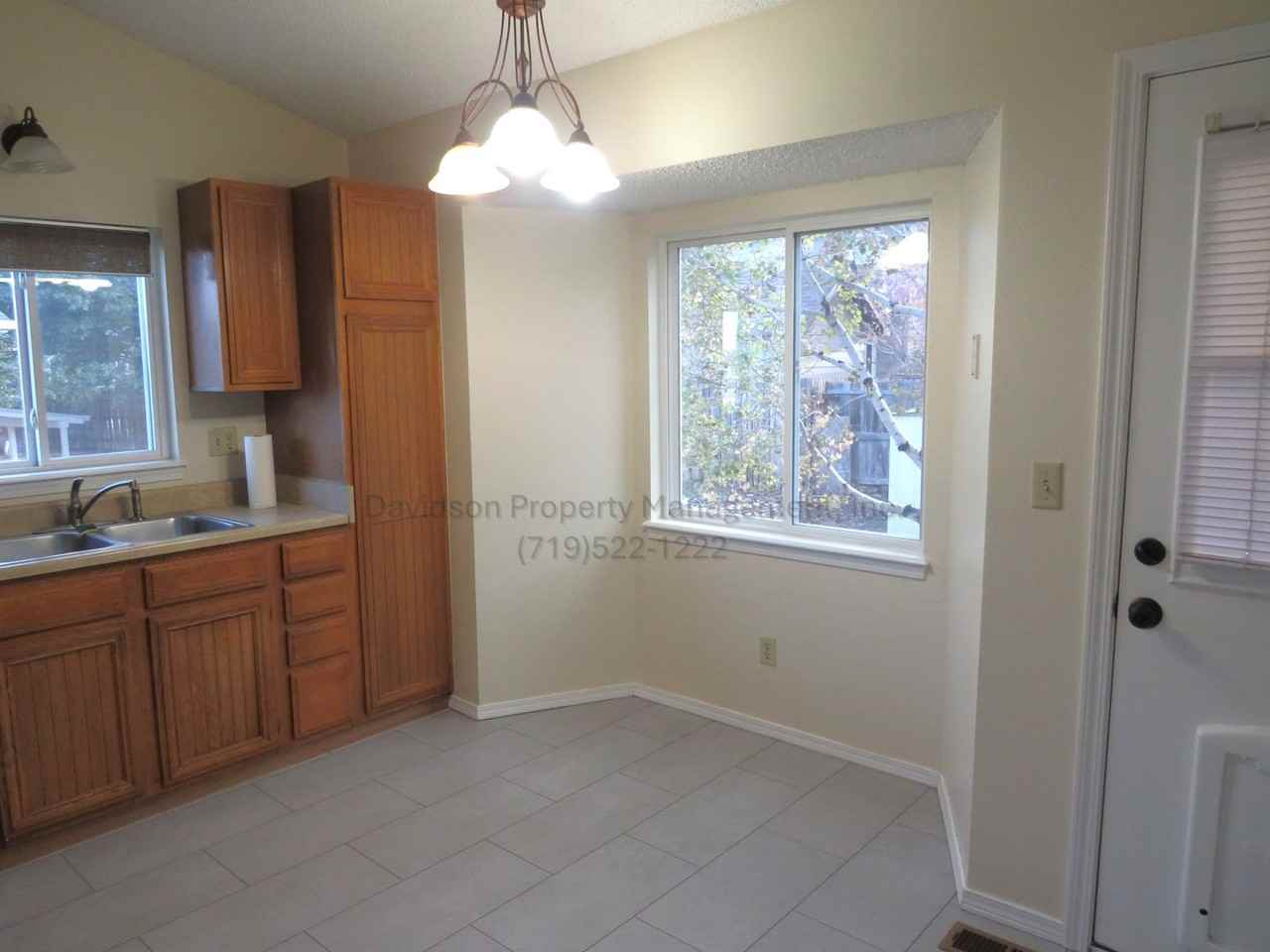 1469 Canoe Creek Dr - Photo 3 of 14