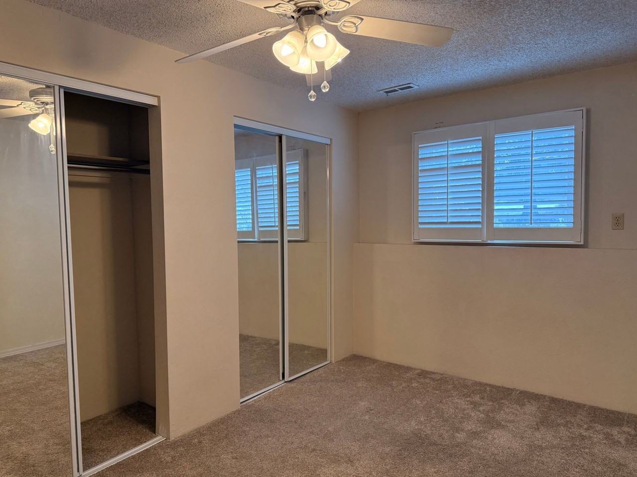 104 S Ridgewood Dr #2 - Photo 6 of 15