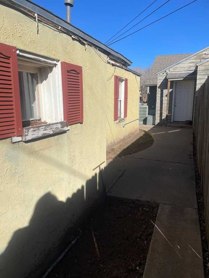 2411 28th St Rear - Photo 2 of 5