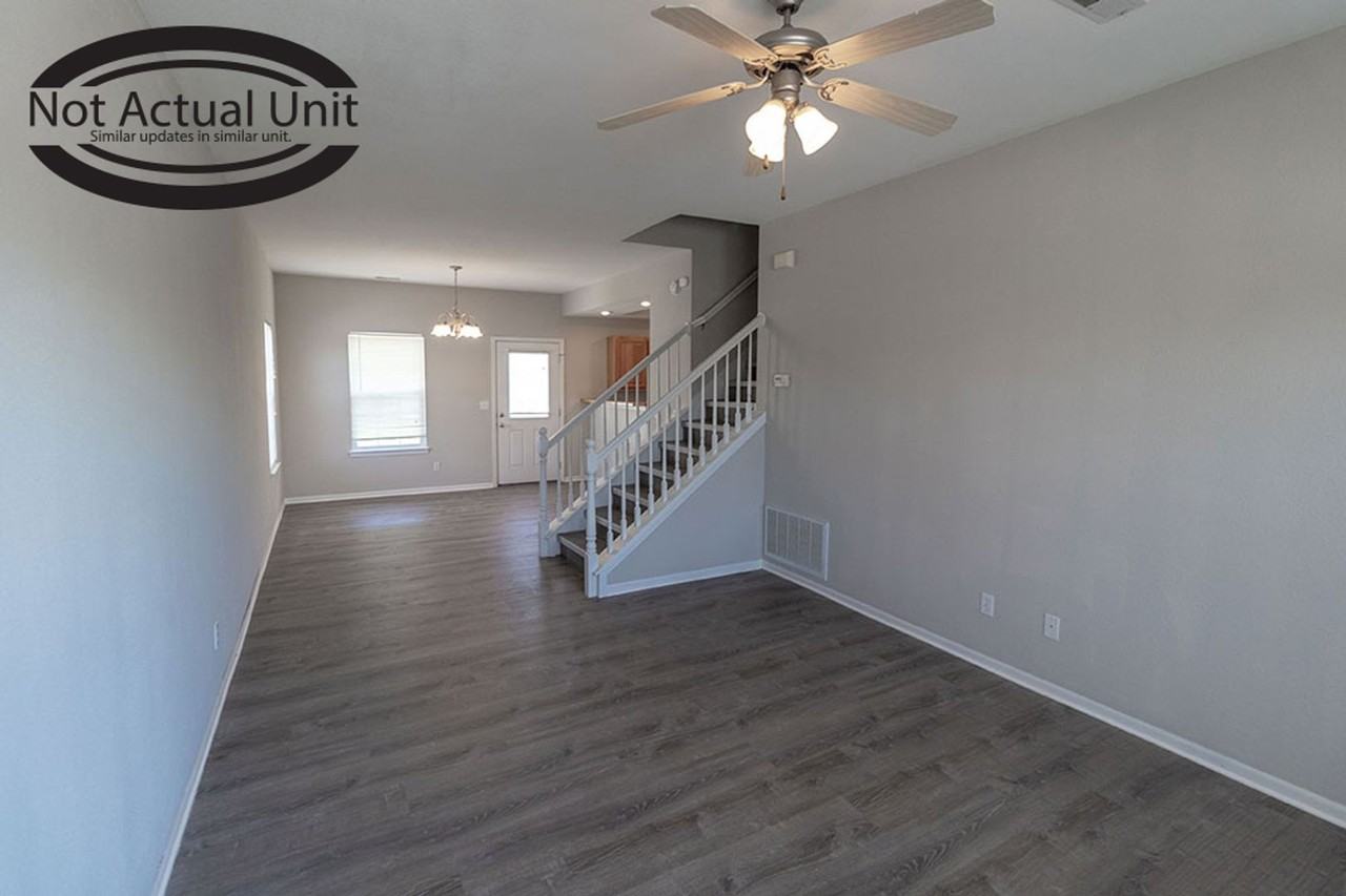 5000 Derby Ridge Dr #301 - Photo 3 of 31