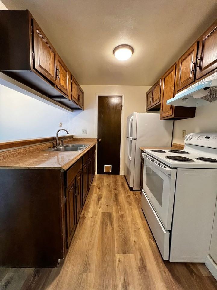 Mathews634 (KC-JF) - Photo 6 of 29