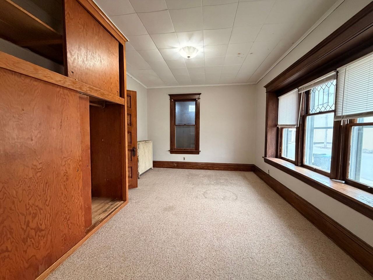 1701 1st Ave N - Photo 4 of 5