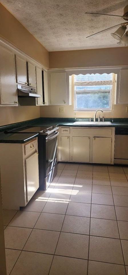 25 Versaggi Dr - Photo 7 of 23