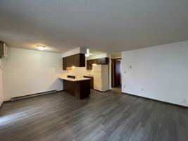 featured image of 921 E Nora Ave