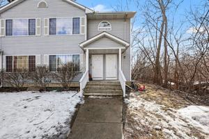 featured image of 4147 W Court St