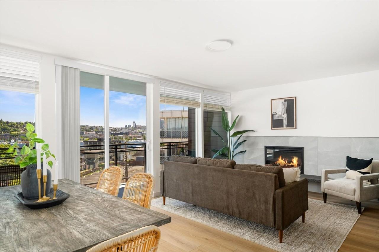 Enzo - Photo 2 of 50