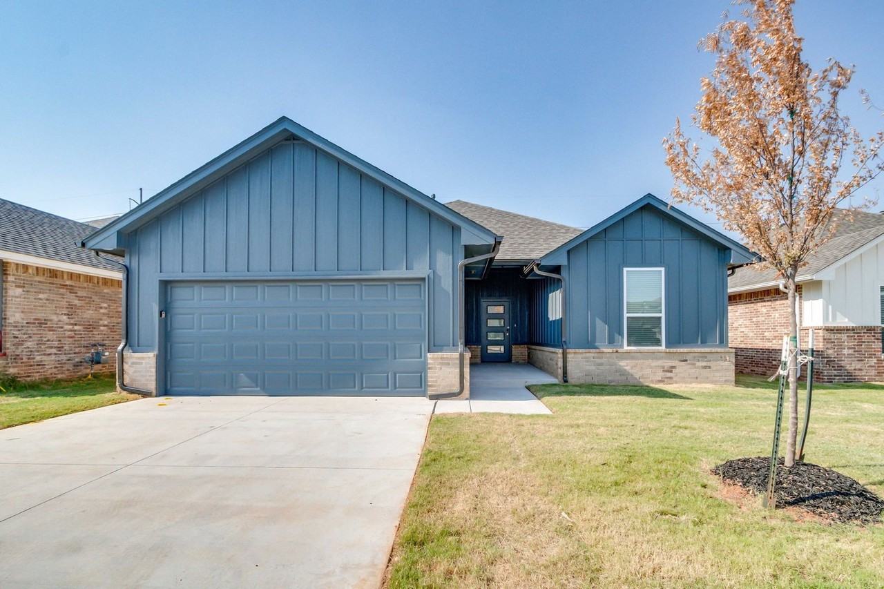 8305 Nw 163rd Ter - Photo 3 of 50