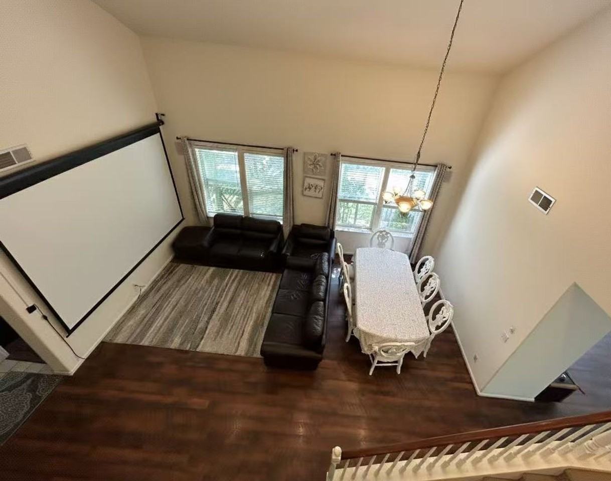 2612 Kline Ct - Photo 4 of 32