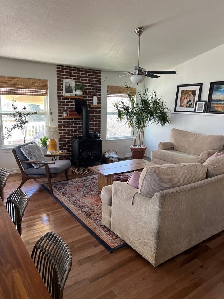 2262 Muir Ln - Photo 3 of 28