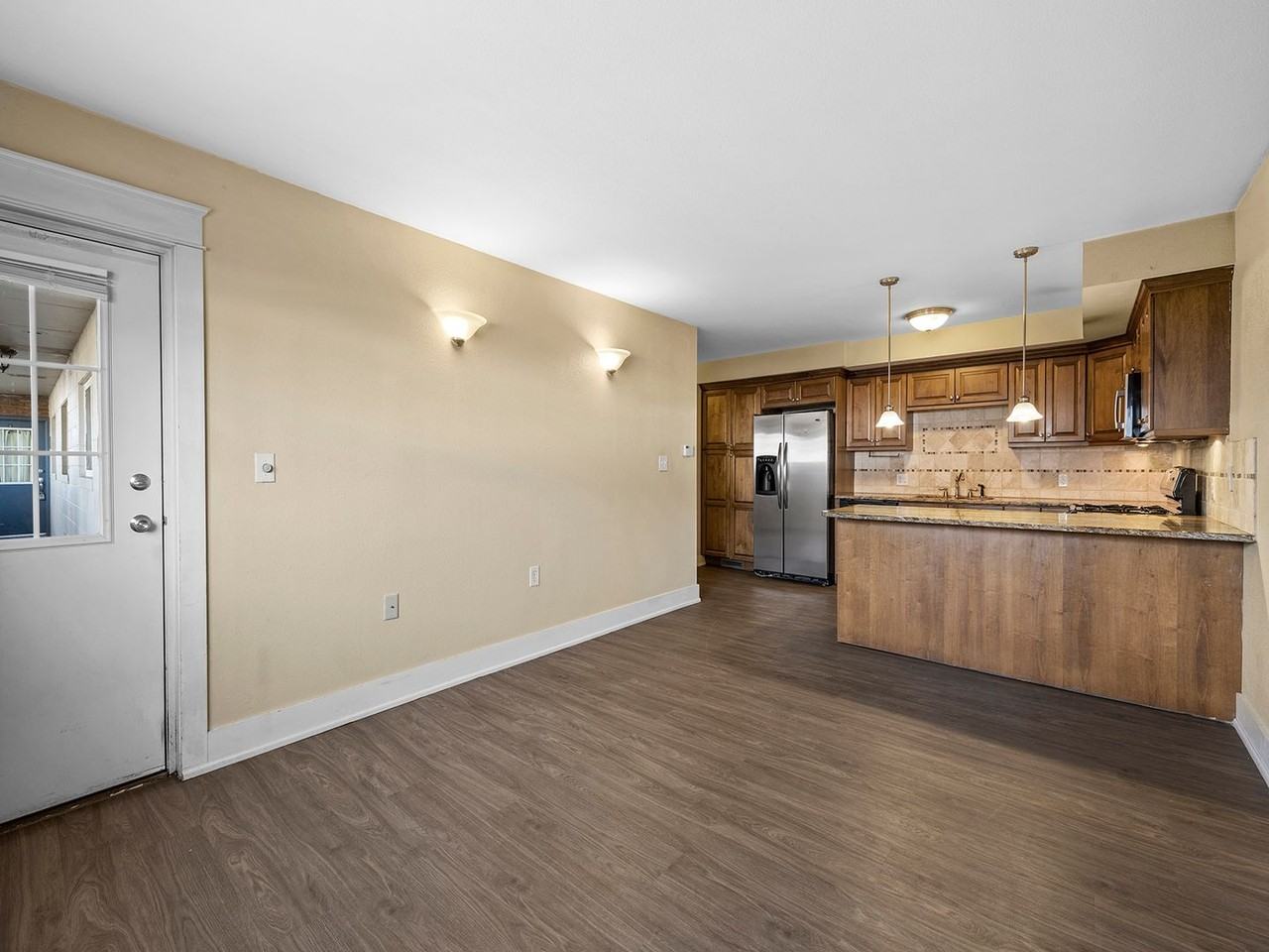 233 N Meldrum St ##A8 - Photo 2 of 16