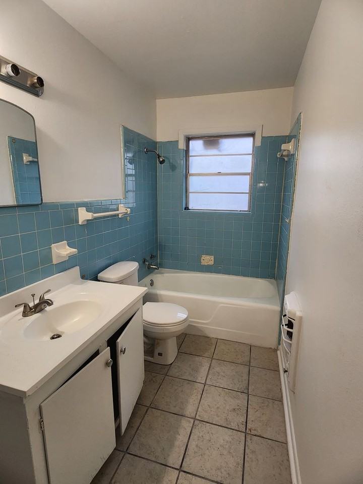 2430 Highland Ave - Photo 5 of 6