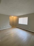 Beautifully Renovated 2 Bedroom Townhouse - Photo 1 of 1