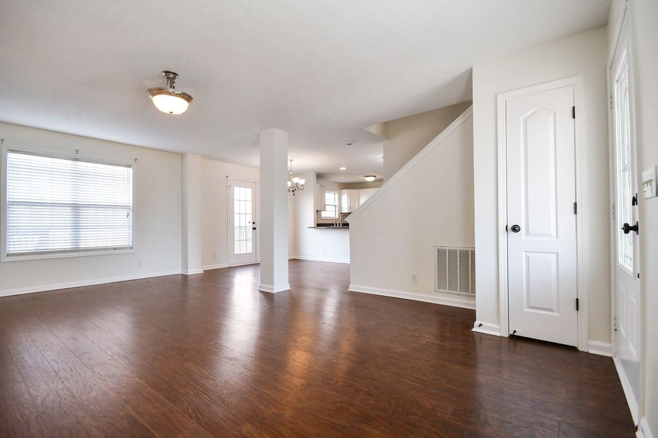 2901 Sharpie Dr - Photo 3 of 18