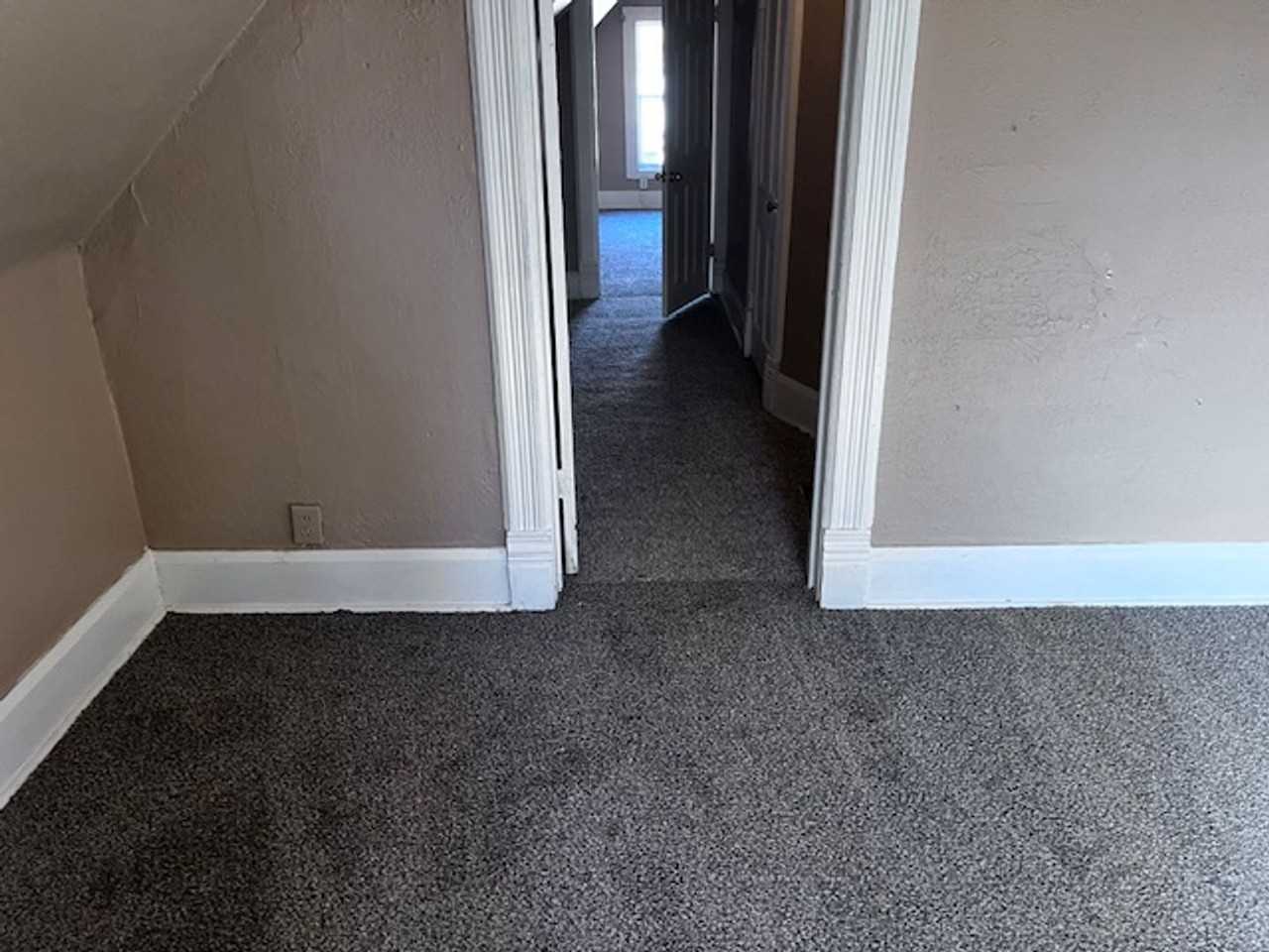 308 E Archer Ave - Photo 5 of 12