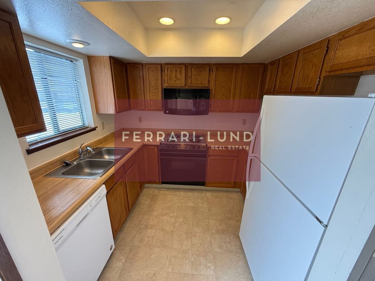 3164 N Truckee Ln - Photo 3 of 14